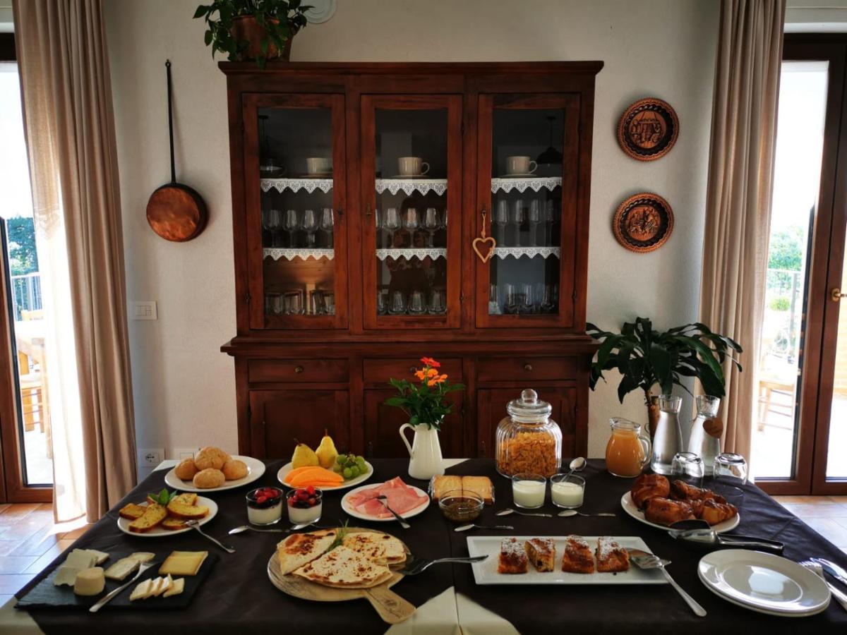 Lessolo Agriturismo La Ca' D'Amelio מראה חיצוני תמונה